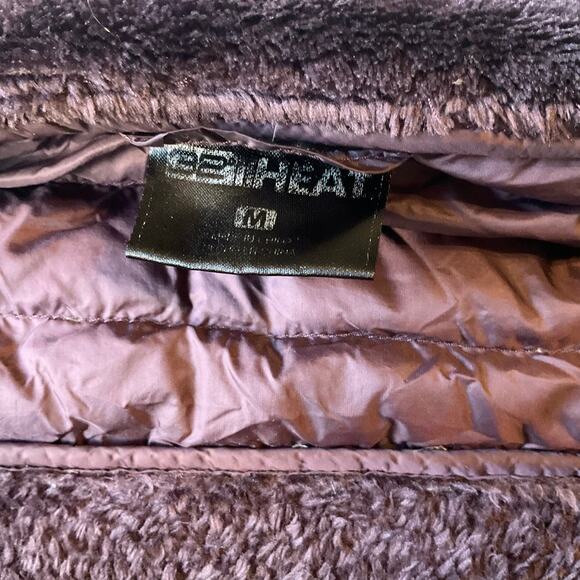 32 Degrees Heat Women Fluffy Jacket size M Faux Fur Mix Feather Stuffed Wine Red - Picture 3 of 11